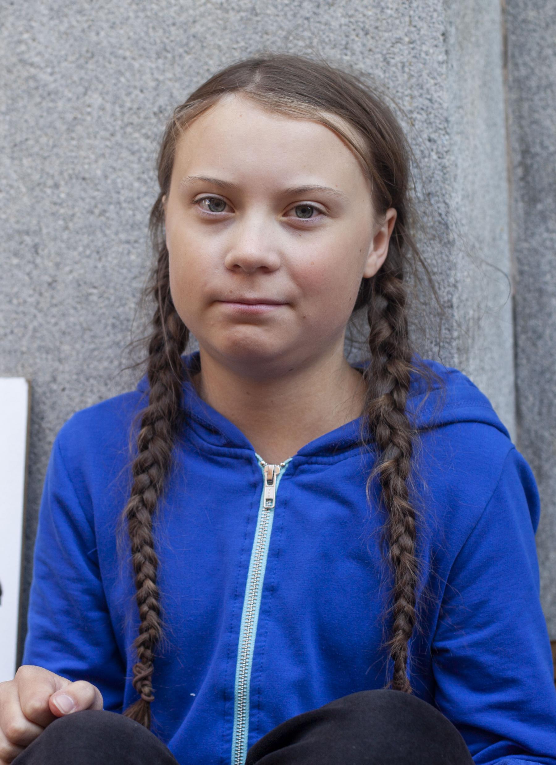 Greta, 15 år, utanför riksdagen